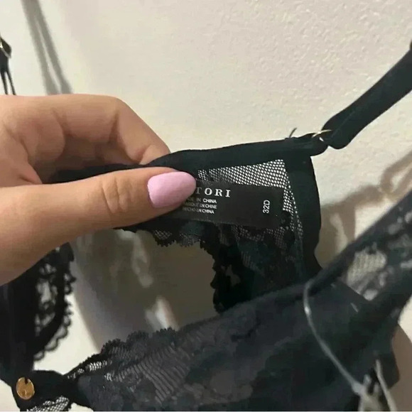 NWT Natori CHERRY BLOSSOM CONVERTIBLE BRA  32D - Picture 5 of 7